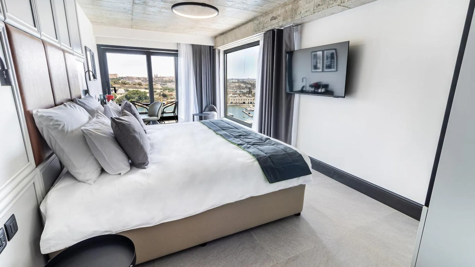 The Londoner Hotel 斯利马